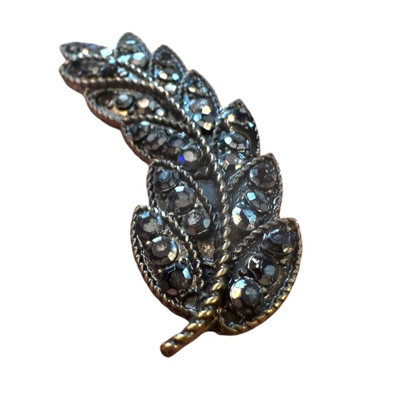 Bronze Rhinestone Leaf Two Finger Edgy Ring size 6 - Picture 6 of 16